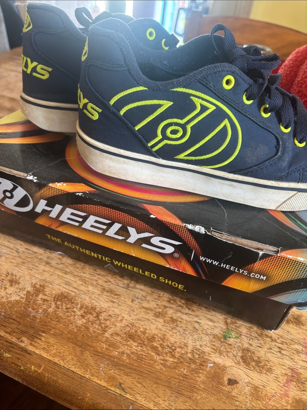 Heelys Kids Navy and Neon Yellow Rolling Sneakers